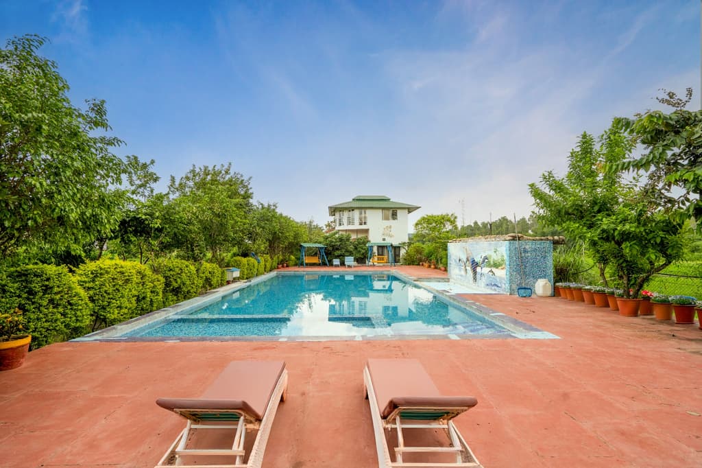 Relaxing Pool Side View