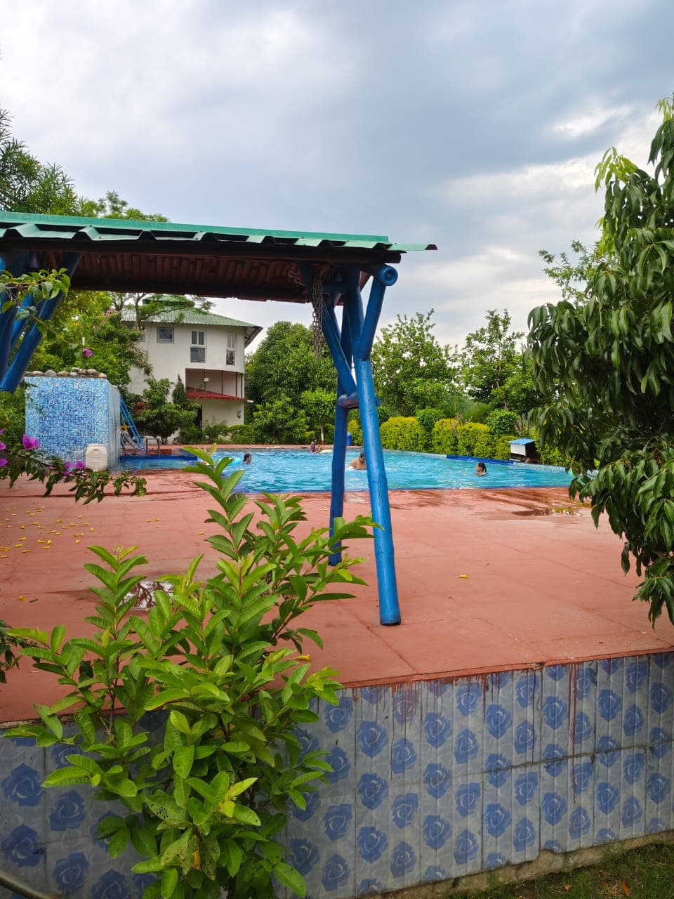 Chrystalline Pool Water View