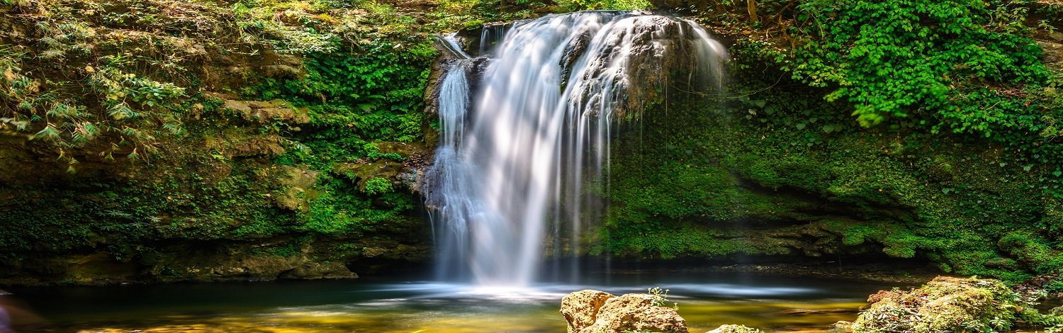waterfall in corbett